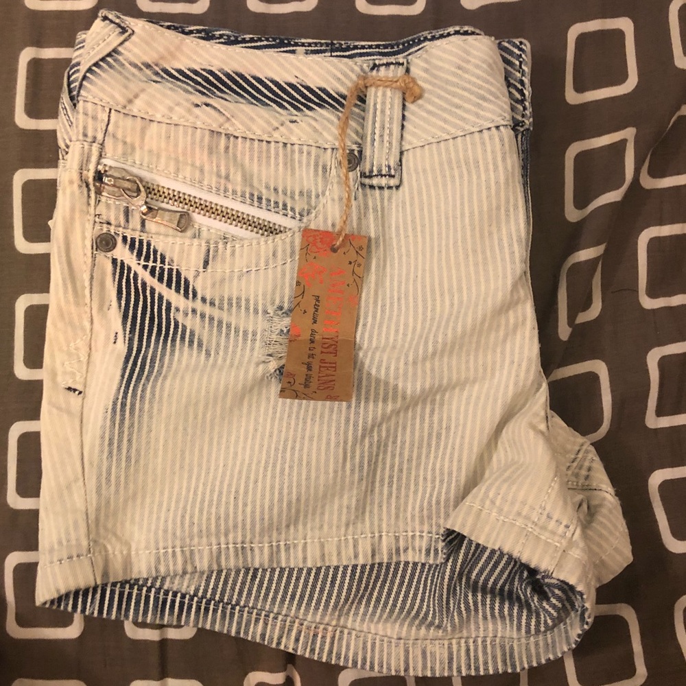 New cute shorts